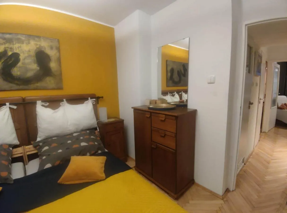 U Cioci Lutki Urocze Mieszkanie Z Balkonem Apartment Krakow Poland